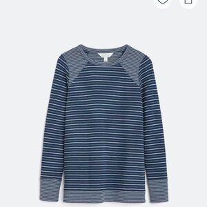 Market & Spruce Navy Striped Long Sleeve Tee